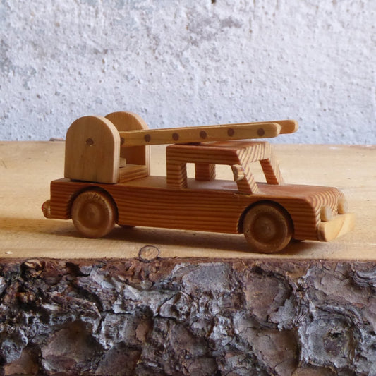 Liten Handgjord Brandbil - Väderstads Leksaker