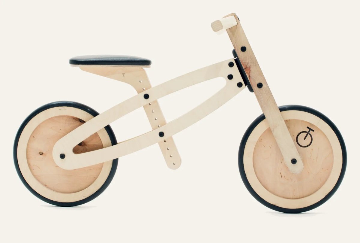 Sparkcykel i trä från 2–5 år - Väderstads Leksaker