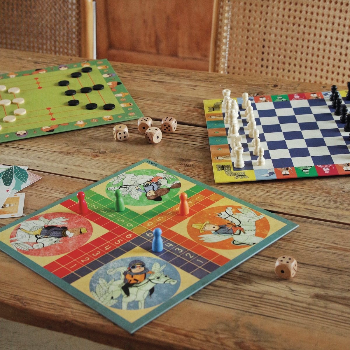 Spelpaket 20 Klassiska Brädspel - Fia, Schack, Dam, Yatzy m.fl. - Väderstads Leksaker